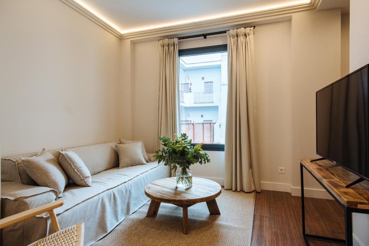 La Silleria De Triana By Magno Apartments Seville Luaran gambar